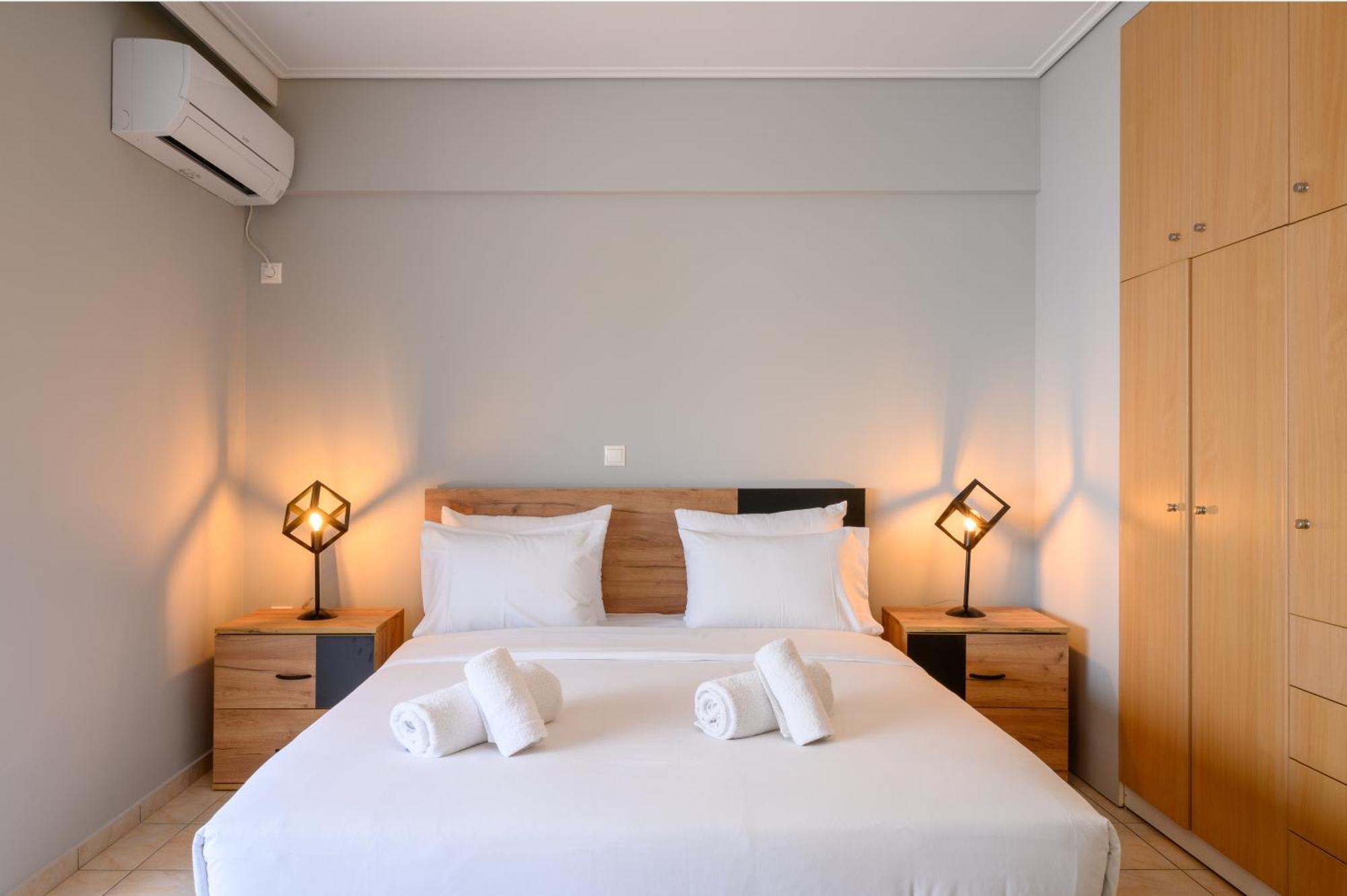 The Skyward Flats Apartment แน สมิร์นิ ภายนอก รูปภาพ